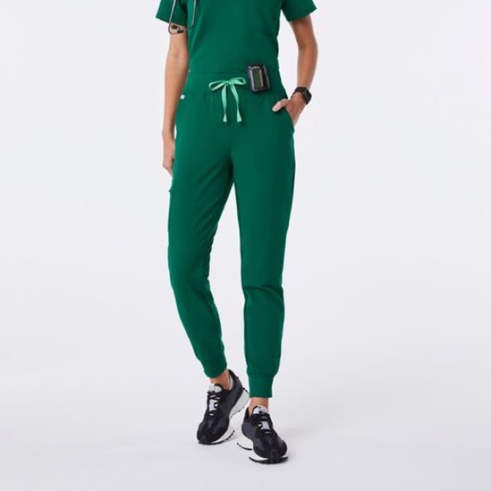 Figs Hunter Green high waist Zamora joggers